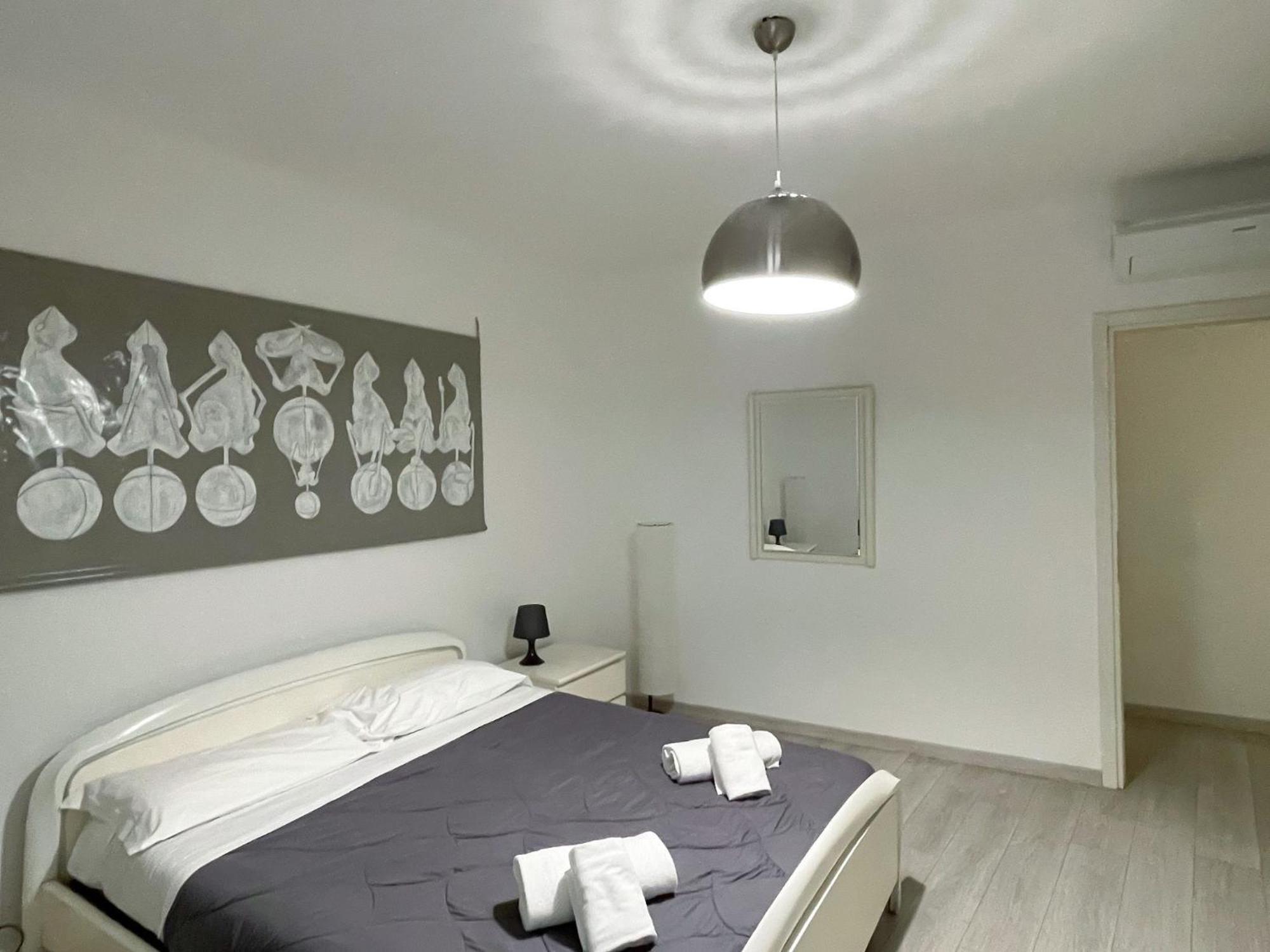 Paloma Center Town Apartment เบลลาโจ ภายนอก รูปภาพ